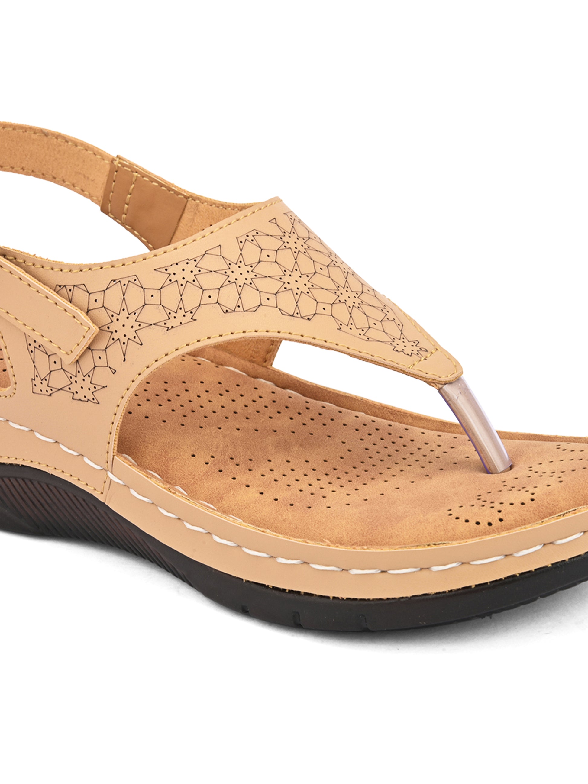 Buy Women's Footwear Online: Sandals and Chappals - Woccy